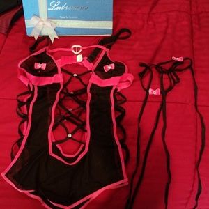 Sassy criss cross teddy